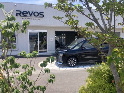 こだわりの「黒」。