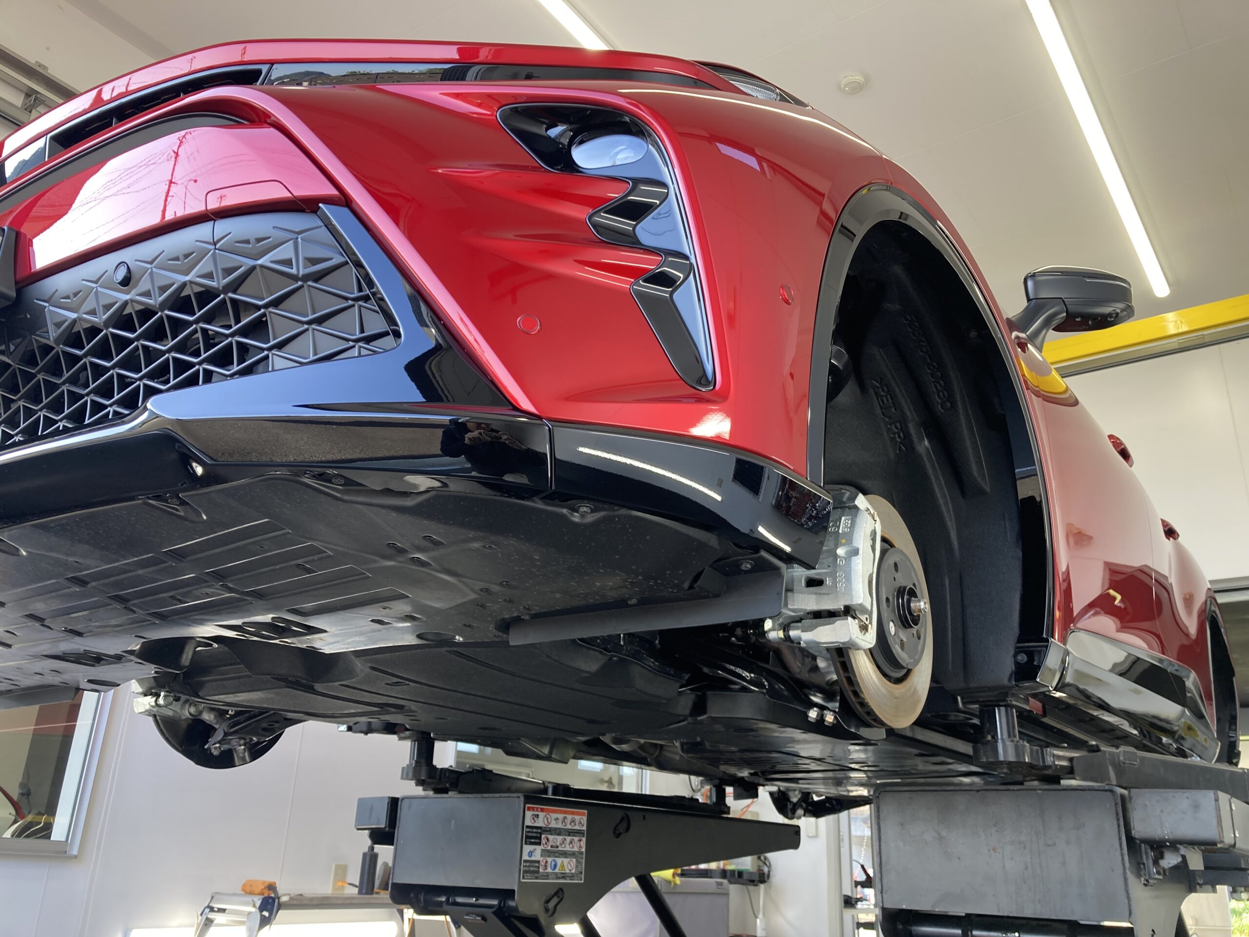 「今年一年の感謝を込めて。レボス/今年最後のカーコーティングフェア。」