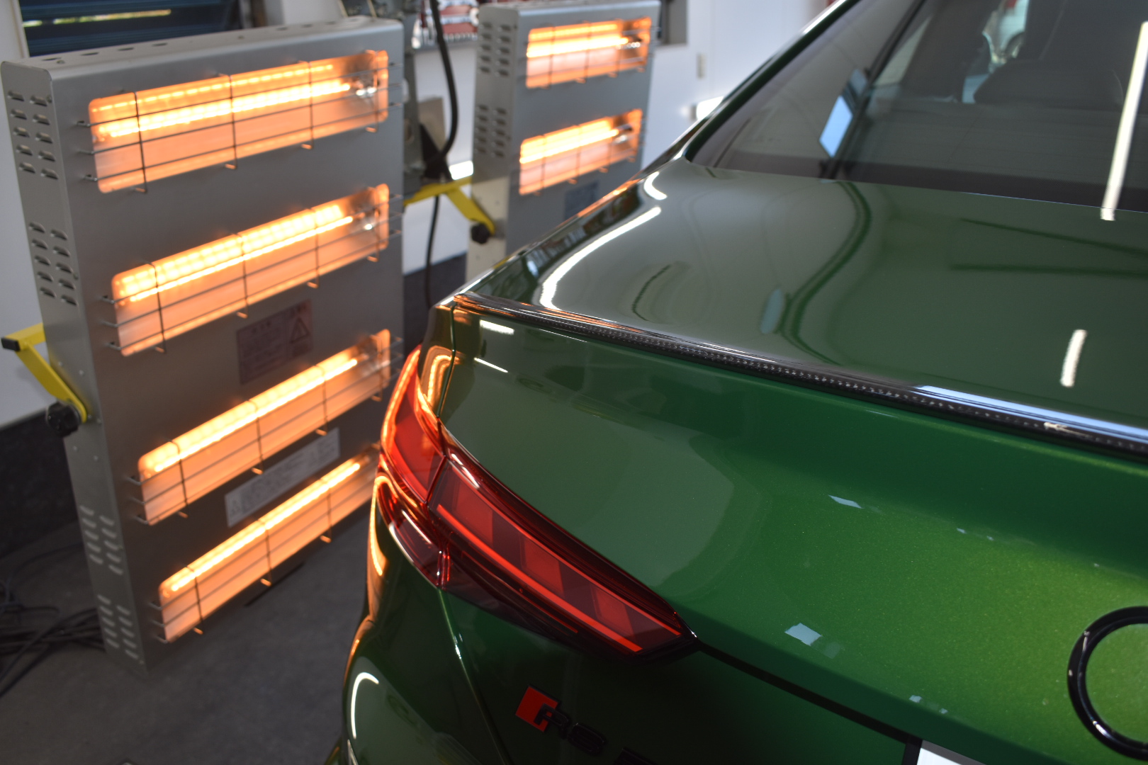 「年末年始」営業日のご案内