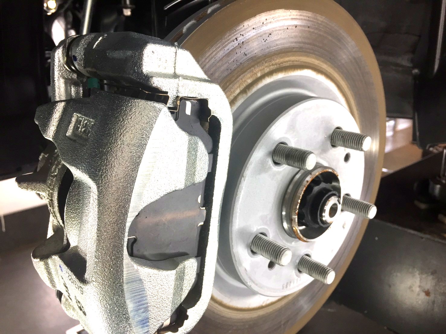 トヨタ ライズ 特許4層コーティング＋下回り防錆(アンダーコーティング) 施術（RevoS・鹿児島霧島）