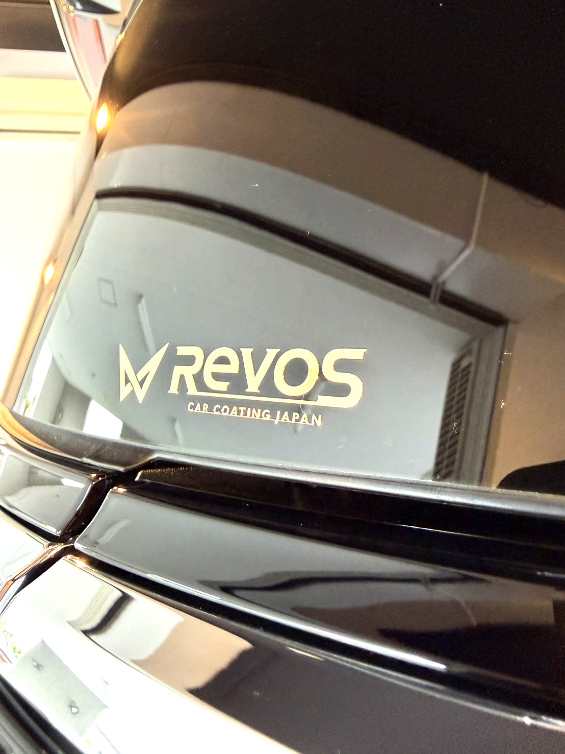 トヨタ アルファード 施術後 リアガラスのRevoSステッカー