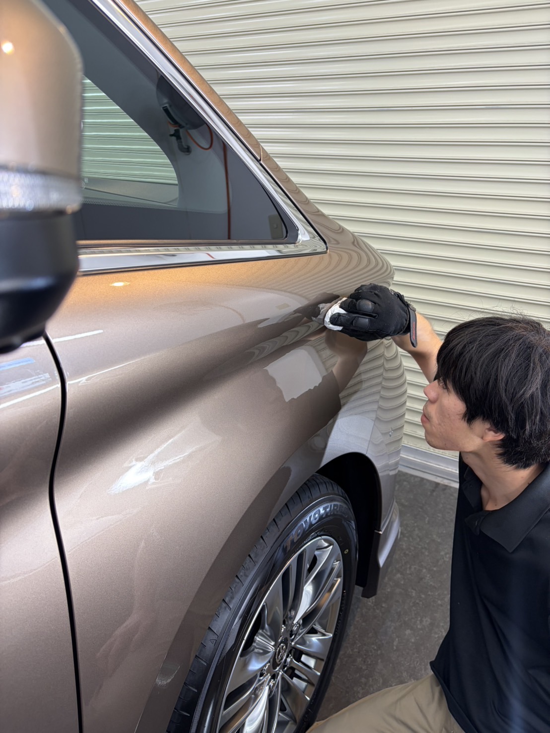 ブロンズのアルファード・2層目塗布